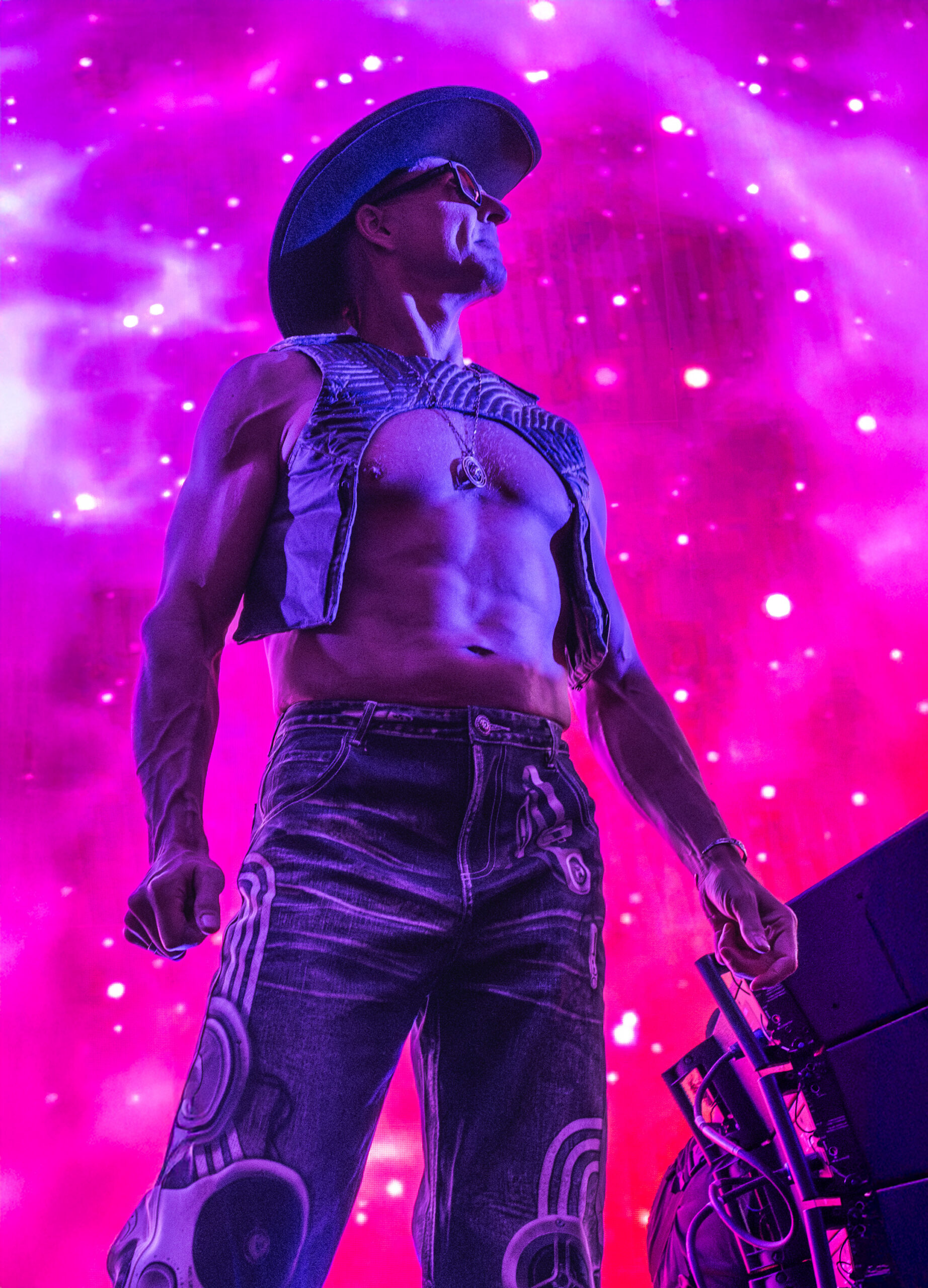 Dave Asprey with Pink background